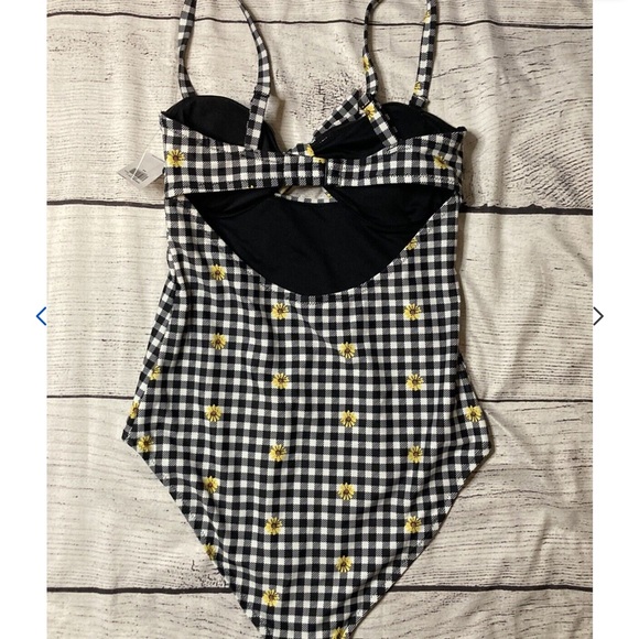 Old Navy One Piece Womens Swimsuit Cutout Gingham/Sunflower 4x - Picture 4 of 6